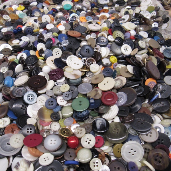 Crafting Buttons, 2 Pounds of Assorted Buttons, Metal, Plastic, Wood, Covered, Embossed, Shiny Buttons