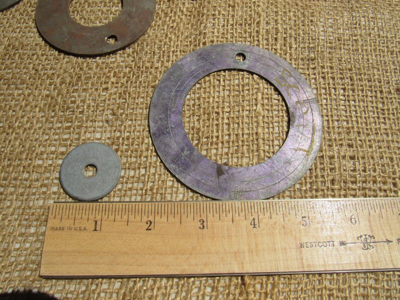 Rusty Washers Rusty Metal Rounds, 60 Piece Assortment of Rustic/rusty Metal Rings ...