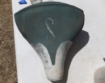 Schwinn Mesinger Bike Seat, Leather Schwinn Bike Seat, Rusty Crusty Bicycle Seat - rusty yard art