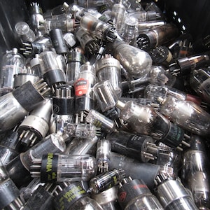 Assorted Radio Tubes, 10 Radio Vacuum Tubes, Vintage Vacuum Tubes, Radio Tubes, assemblage, steampunk supplies, craft supplies