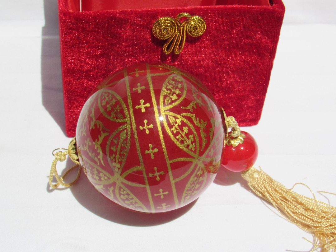 Li Bien Ornament, Li Bien=painted Inside, Red and Gold Accents Le Bien ...