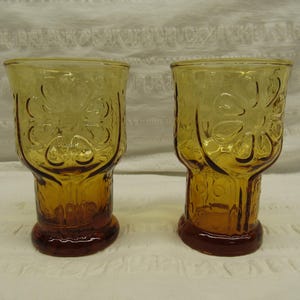 Libbey Juice Glasses, 2 Amber Glass Libbey Country Garden Yellow Daisy Juice Glasses