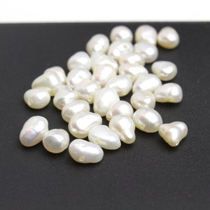 White Freshwater Pearls Approx. 5mm 10pcs image 1