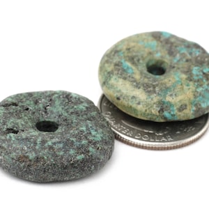 Vintage echter runder Donut-förmiger Türkis-Stein Ca. 7 x 24 mm 2 Stück