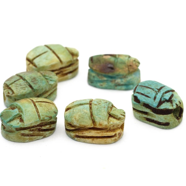 Vintage Natural Carved Turquoise Scarab Beads approx. 14x20 mm 2pcs