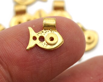24Kゴールドピューターフィッシュチャーム、ヴィンテージスタイル