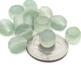 Vert mat Facettes Ovale Perles de cristal tchèque 9x10mm 10pcs