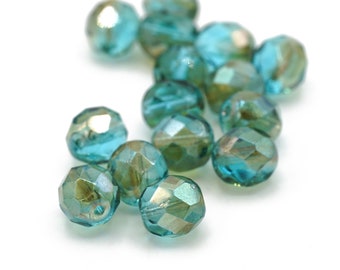 Faceted Round Czech Crystals in Teal 8mm 5pcs