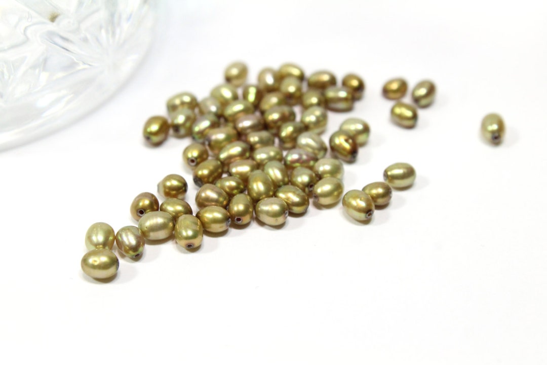 Light Gold Pearls on Gold