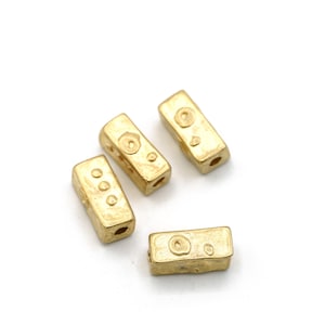 Large Fancy Vintage Cube Barrel Beads with Texture in Gold, Jewelry Spacers 7x14mm 4pcs