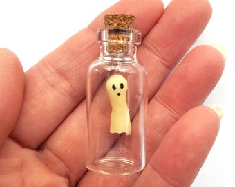Glow in the Dark Ghost in Bottle: Miniature Halloween Decor