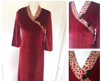 Vintage 1970s 1980s Red Velvet Cheongsam Dress: Maroon Gold Trim, Size S/M