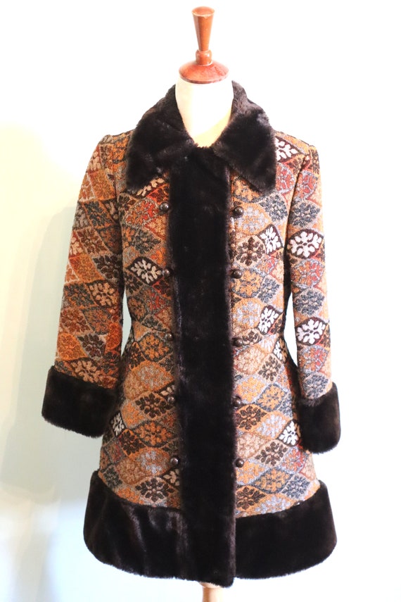 Vintage 1960s Tapestry Coat  , 1970s Penny Lane C… - image 2