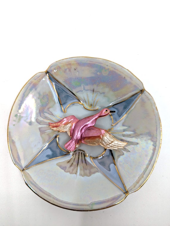 Vintage 40s 50s Brooch , 1950s Pink Flying Bird B… - image 2