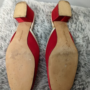 Vintage 1950s 1960s Heels, 1960s ' CHEZ SOI ' Paris Heels ,French Red Satin & Gold Mules , Vintage red shoes, image 10