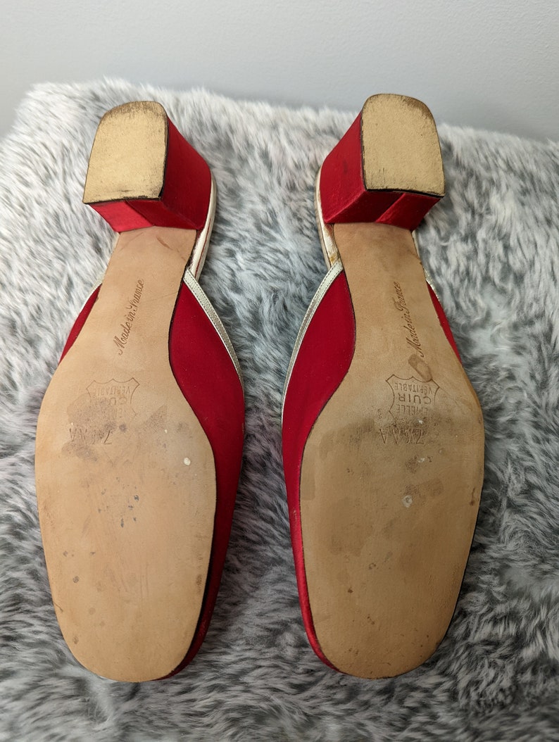 Vintage 1950s 1960s Heels, 1960s ' CHEZ SOI ' Paris Heels ,French Red Satin & Gold Mules , Vintage red shoes, image 10