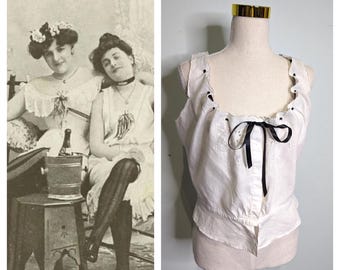 Edwardian 1910s White Broderie Anglaise  Corset Cover Blouse Victorian Romantic Black Ribbon Antique Lingerie Size M/L