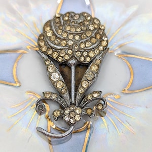 Vintage 20s 30s Rhinestone Flower Dress Clip, 1920s  Rhinestone Flower Dress Clip  , 1930s Large Art Deco Clip, Old Hollywood Dress Clip