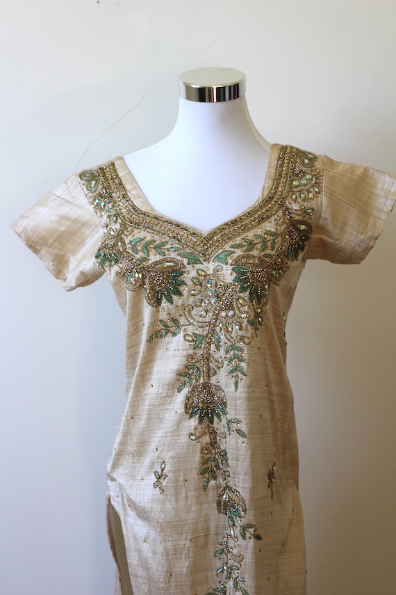 Vintage 1960s Indian Dress, 1970s Boho  Silk Embr… - image 2