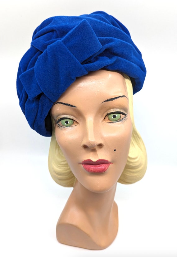 Vintage 1950s Velvet Hat , 50s Blue Velvet Hat, V… - image 3