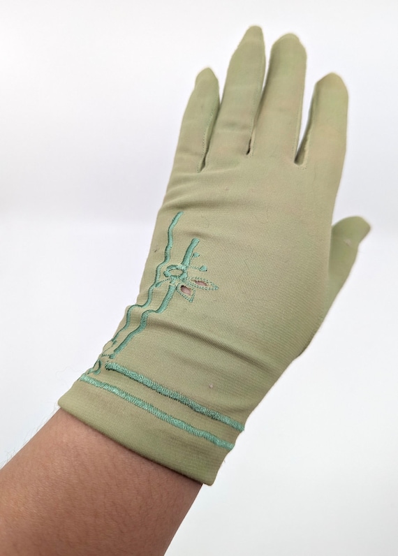 Vintage 60s Gloves, 1960s Green Gloves, 60s Wrist… - image 5