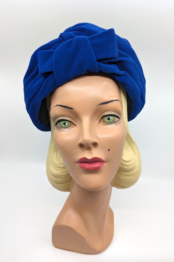 Vintage 1950s Velvet Hat , 50s Blue Velvet Hat, V… - image 2