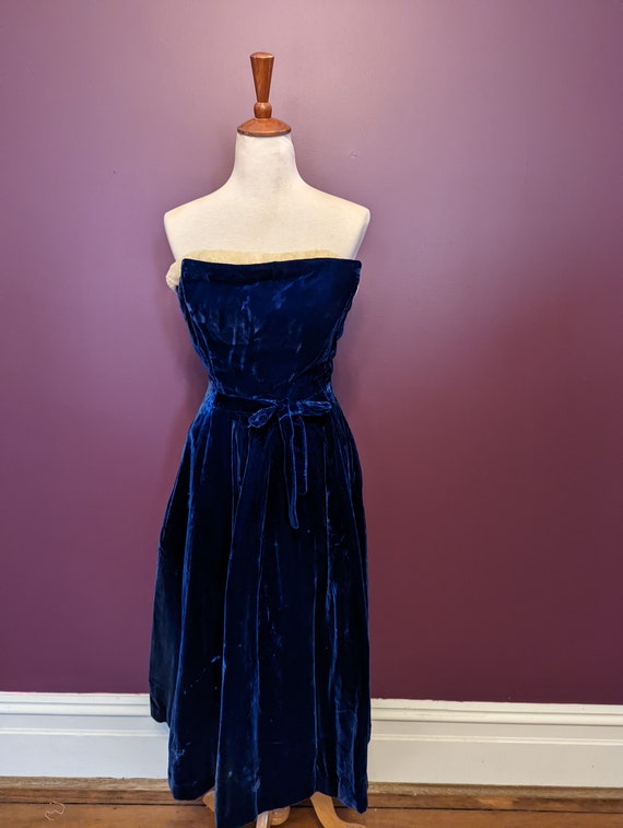 Vintage 50s Blue Velvet Dress  1950s Dress ' SUZY… - image 5