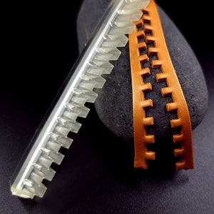 SweetyBijou Long Blade - Large Castle Wall