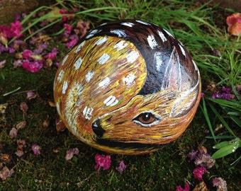 Hand-Painted Fawn Stone: Forest Animal Decor, Pet Lover Gift