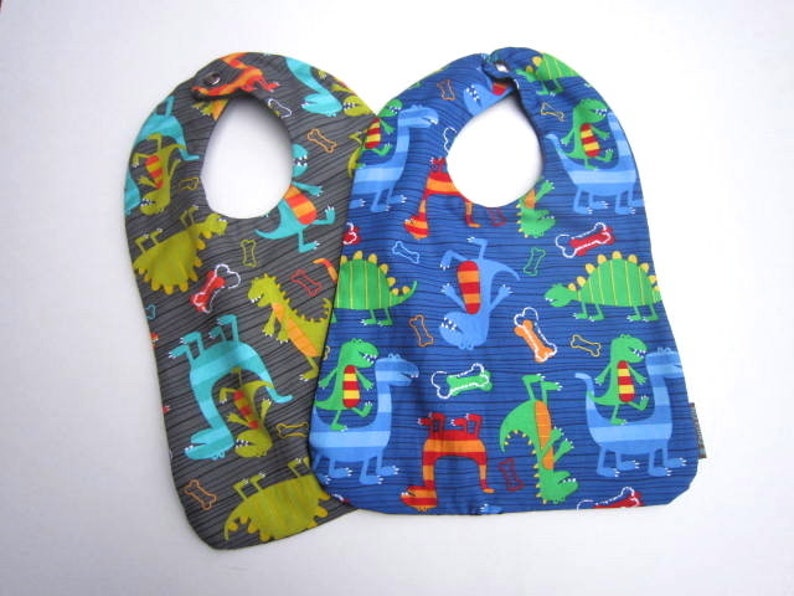 Baby bib Dino image 1