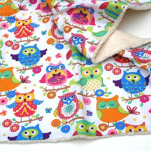 large crawling blanket owls image 2