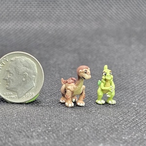 little foot and ducky land before time inspired dinosaurs miniatures collectibles movie characters