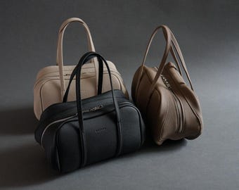 German Togo Leather Hand Bag    Made in Japan