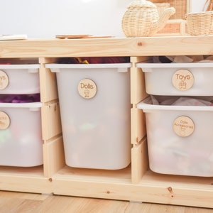 Etiquetas de madera para guardar juguetes (paquete de 20) / Organización de salas de juegos y habitaciones infantiles / Etiquetas Montessori para juguetes / Letreros de madera grabados para guardar juguetes