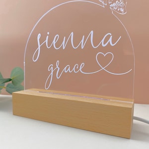 Gepersonaliseerde vlindernachtlampje – Aangepaste led-kinderlamp | Vlinder kinderkamerdecoratie | Gepersonaliseerde babykamerverlichting | Cadeau voor kinderen