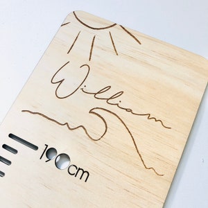 Summer Vibes Messlatte aus Holz – Messlatte 190 cm | Kinderzimmer Dekor | Benutzerdefiniertes Strand & Sonne Thema Höhenlineal | Meilensteine
