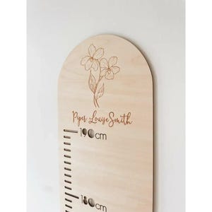 Personalisierte Wachstumstabelle - Geburtsblume