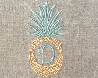 Personalized Embroidered Pineapple Tea Towel,Guest Towel, hand towel.  Hostess Gift, Welcome Gift.  Housewarming Gift.  Christmas Gift.