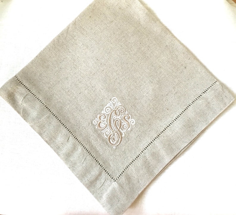 Monogram Embroidered Linen Napkins / Cloth Napkins/ | Etsy