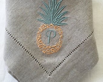 Monogram Embroidered Pineapple Linen Napkins.  Embroidered cloth napkins.  Housewarming Gift. Welcome.