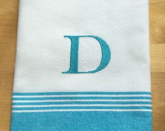 Monogrammed Napkins / Custom Napkins / Cloth Napkins / Bistro Napkins / French Napkins / Everyday Napkins / Table Linens  /Fine Table Linens