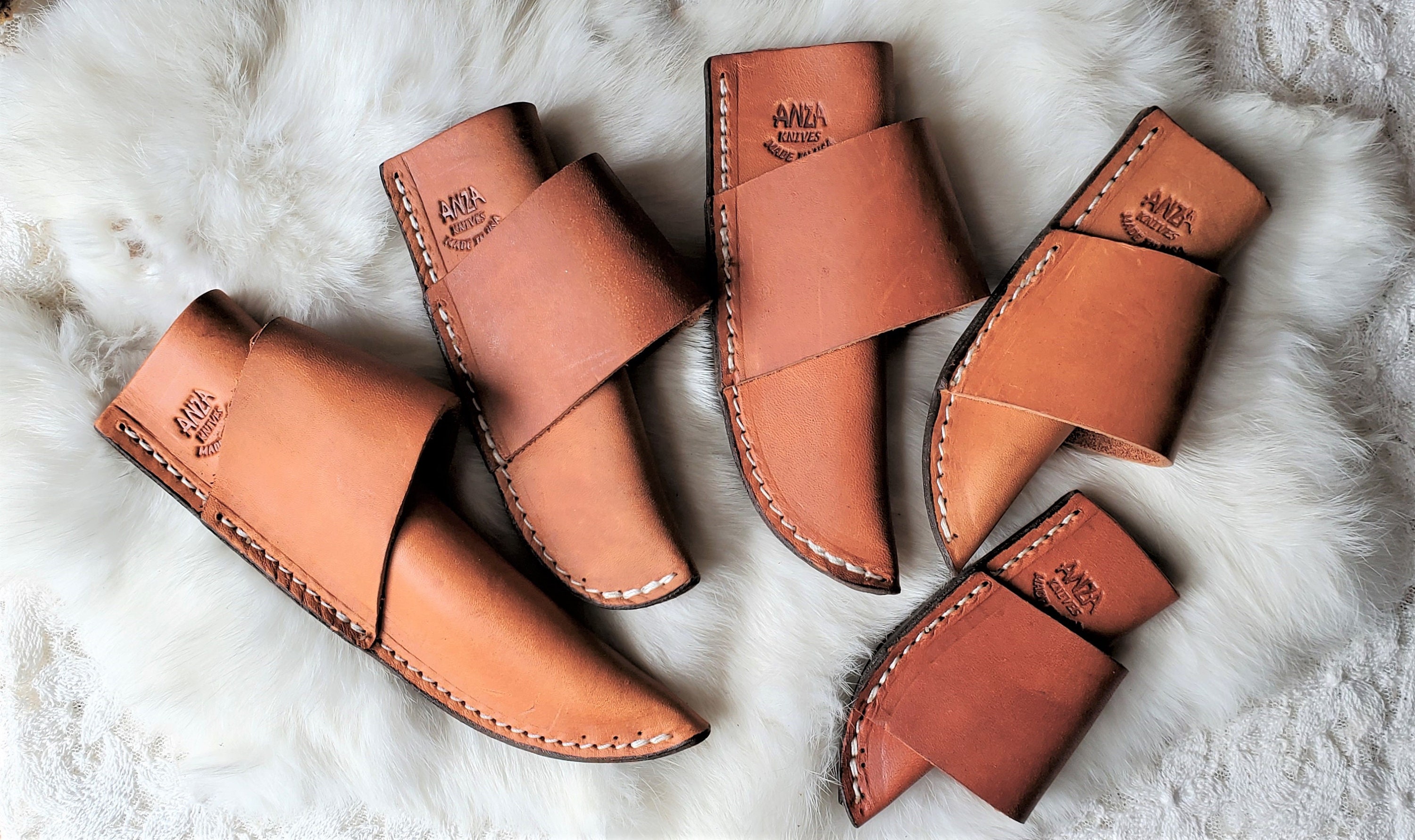 fixed blade with horizontal sheath