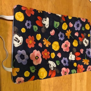 HANDMADE Face Mask Disney Minnie Mouse Flowers