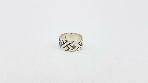 Celtic Knot Sterling Silver Band Ring: Genuine 92… - image 4