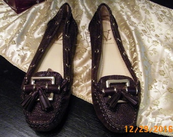 VINCE CAMUTO Womens Designer Moccasins: Designer Shoes, Vince Camuto, 6B, Brown Leather Shoes, Moccasins