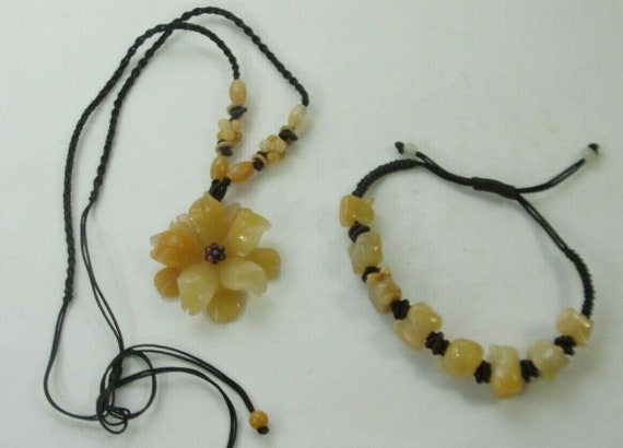 Genuine Carved JADE Necklace and Bracelet SET: Genuine Jade, Carved Necklace, 38.70 Grams of Jade, Jade Jewelry, Jade Bracelet, Vintage Jade