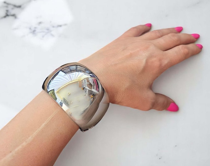 Big chunky silver mirror finish alloy hinged bangle,  thick & chunky 1.9" wide bracelet - bangle  hinge opening, Gorgeous statement bangle