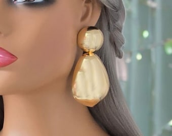 Big bold gold tone CLIP ON drop earrings - 1 pair 3.6" long big chunky thick drop earrings - non pierced fashion statement IG earrings