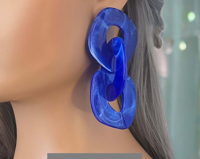 Big chunky CLIP ON drop earrings, 1 pair cobalt blue acrylic chain link drop earrings - Clip on or pierced - 3 lengths, Big long earrings