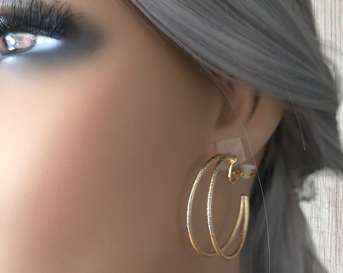 1 pair of 1.5" gold tone CLIP-ON C shape double row hoop earrings - Clip on for non pierced ears - Big fab hoops